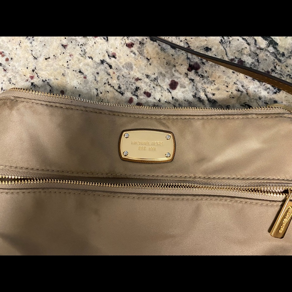 Micheal Koran Crossbody Tan purse